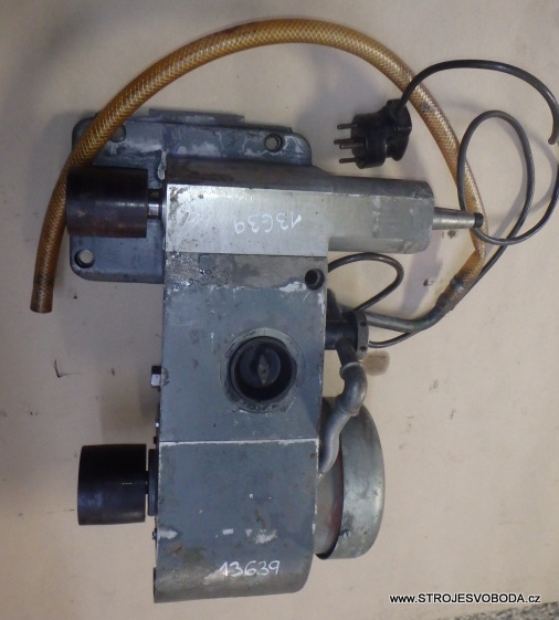 Přídavné zařízení na brusku - vnitřní broušení  (13639 (2).JPG)